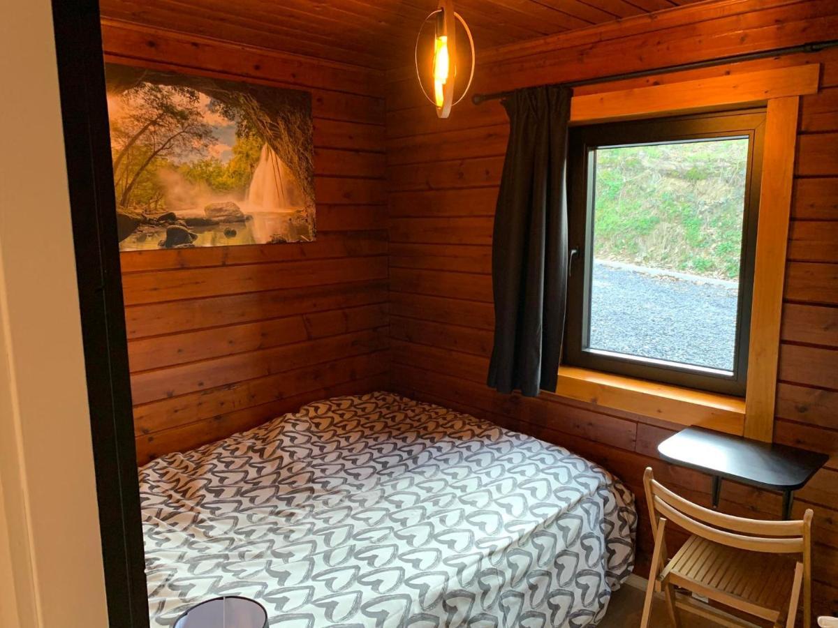 Gites Douillets : Chalet Sur Pilotis Уйе Экстерьер фото
