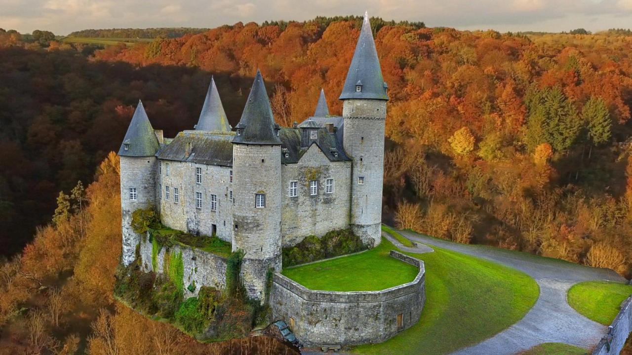 Gites Douillets : Chalet Sur Pilotis Уйе Экстерьер фото